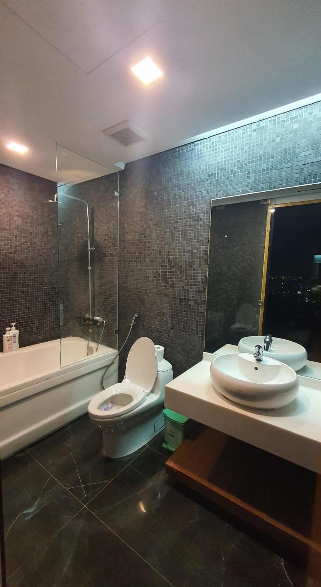 Cherry Homeapart Vinhomes Central Park Ho Şi Min Dış mekan fotoğraf
